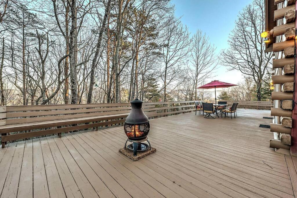 Blue Ridge Bliss- Spacious Cabin, Pets, Hot Tub! Luaran gambar
